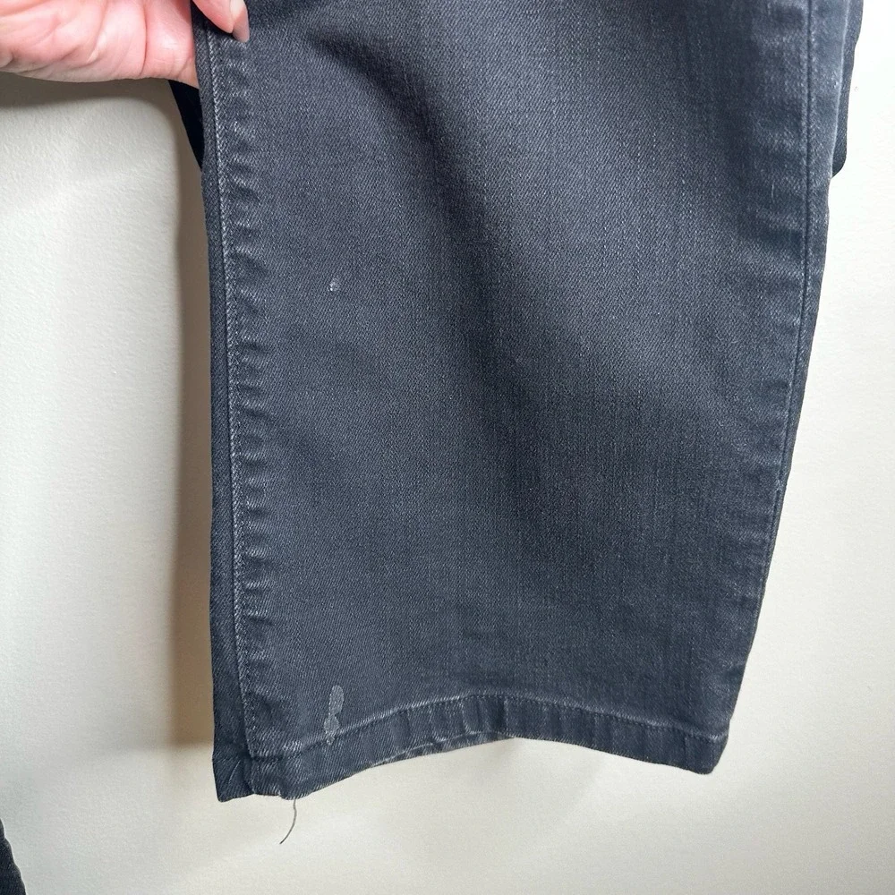 True Religion Ricky Relaxed Straight Mens 38 (actual 40x31) Black Denim Jeans